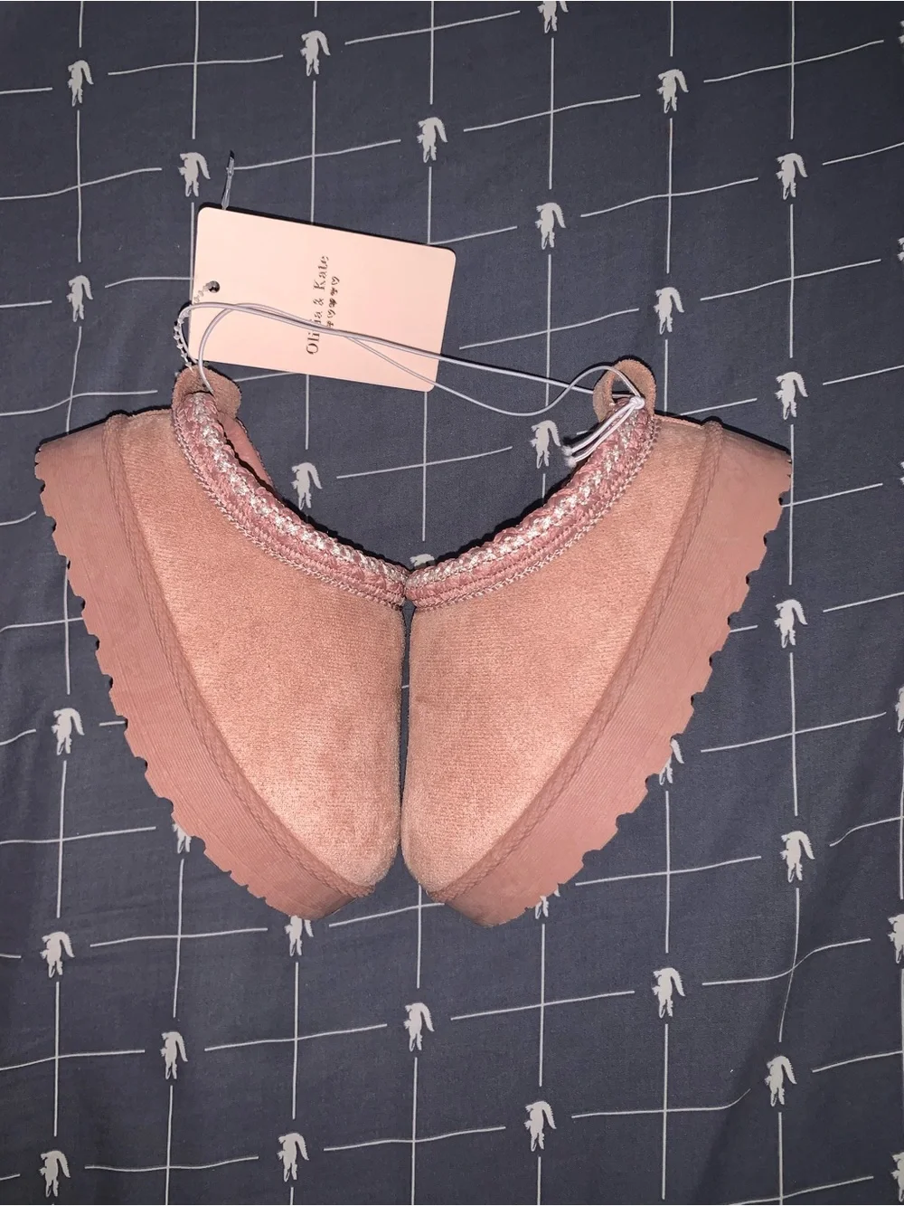 Olivia & Kate Platform Slippers Pink Size: 7 Toddler